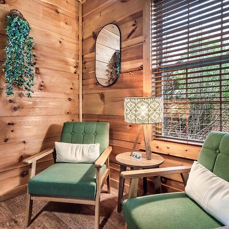 Villa Mama Bear'S Moonshine Ridge à Gatlinburg Extérieur photo