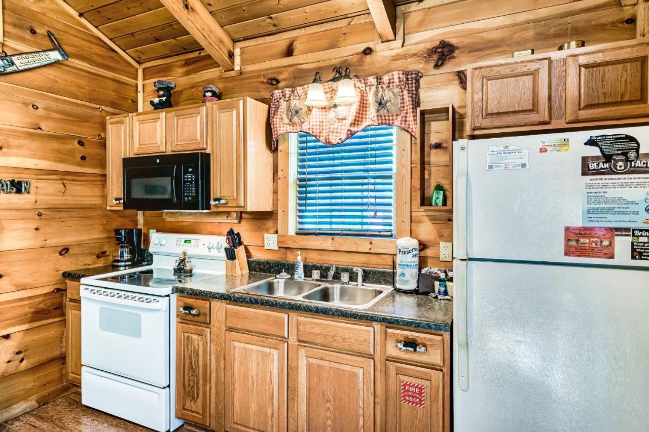 Villa Mama Bear'S Moonshine Ridge à Gatlinburg Extérieur photo